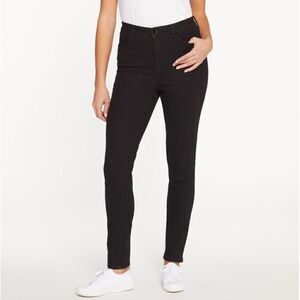 Seven7 Ultra High Rise Skinny Jeans in Size 6